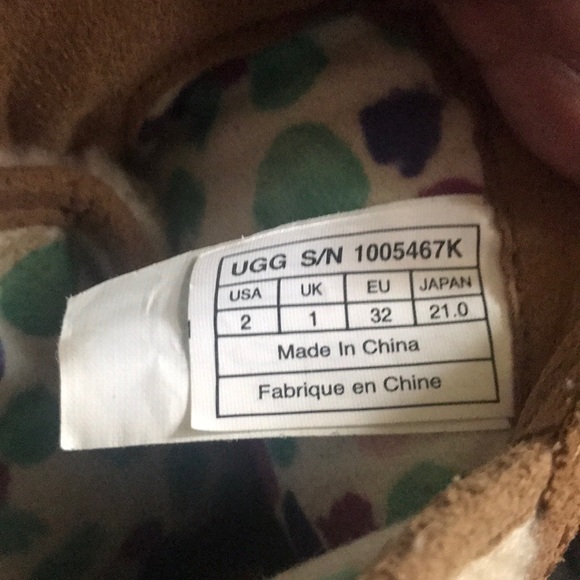 Cute Lil Uggs - Picture 6 of 6